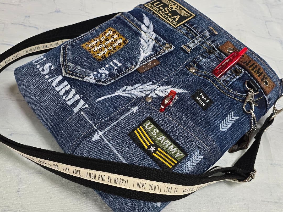 大きめ デニムリメイクバッグ ファスナー ＆ カジュアルサコッシュ 2点