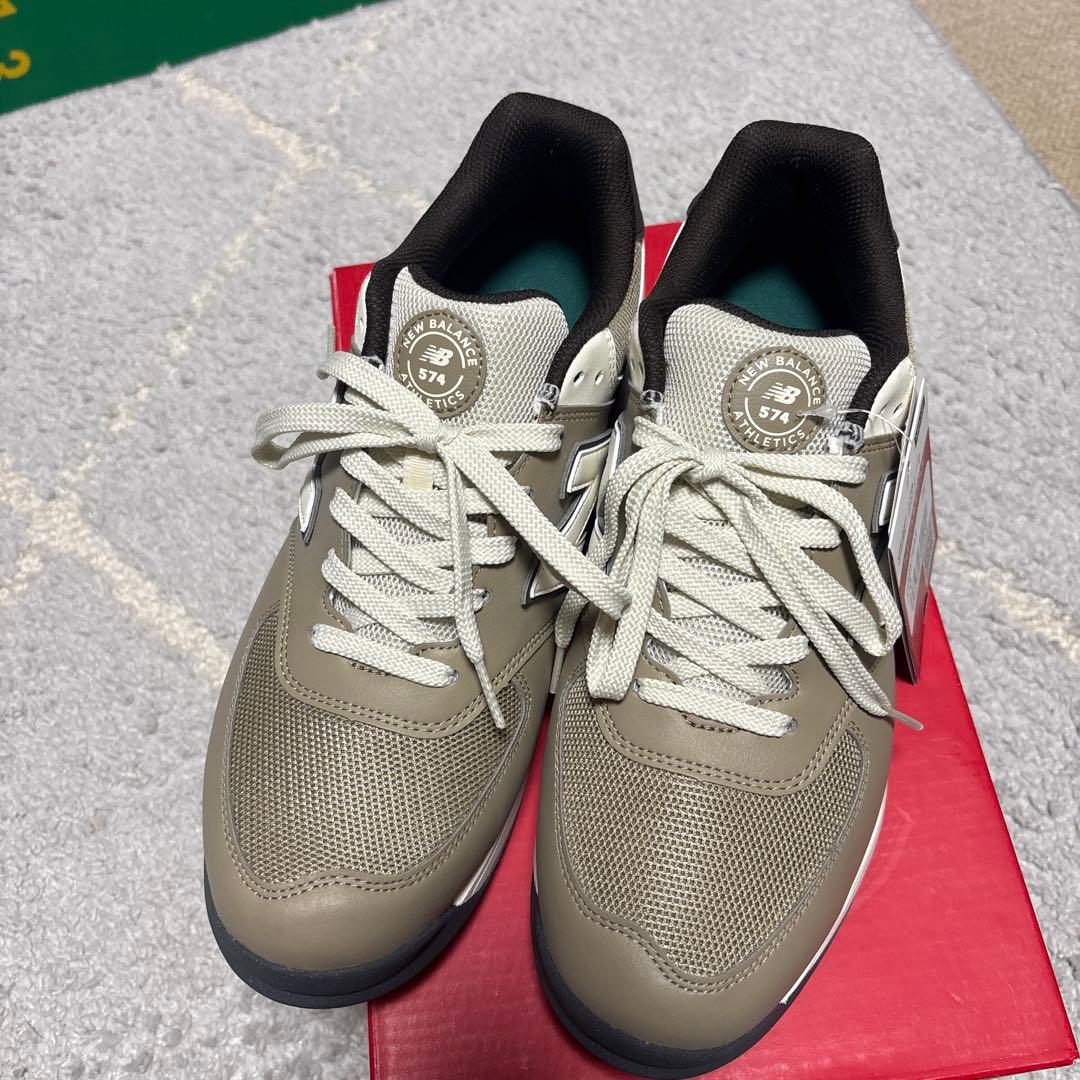 UGS574A3 ゴルフシューズ　2E