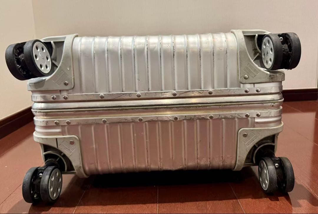 Rimowa リモワ トパーズ 82L TSA付 4輪 スーツケース