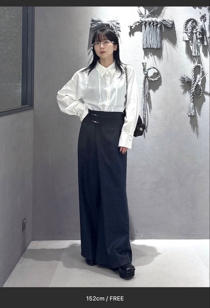 HARE KANAGUアシメワイドパンツ ブラック