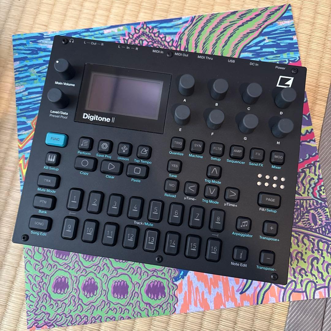 Elektron Digitone II シンセサイザー