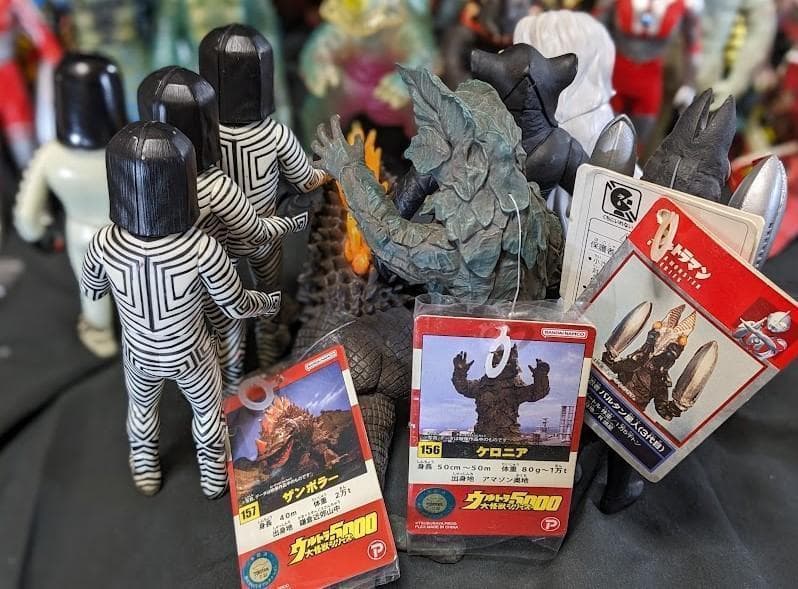 ウルトラマン＆登場怪獣・宇宙人（バンダイ）ソフビほぼコンプ59体セット＋6