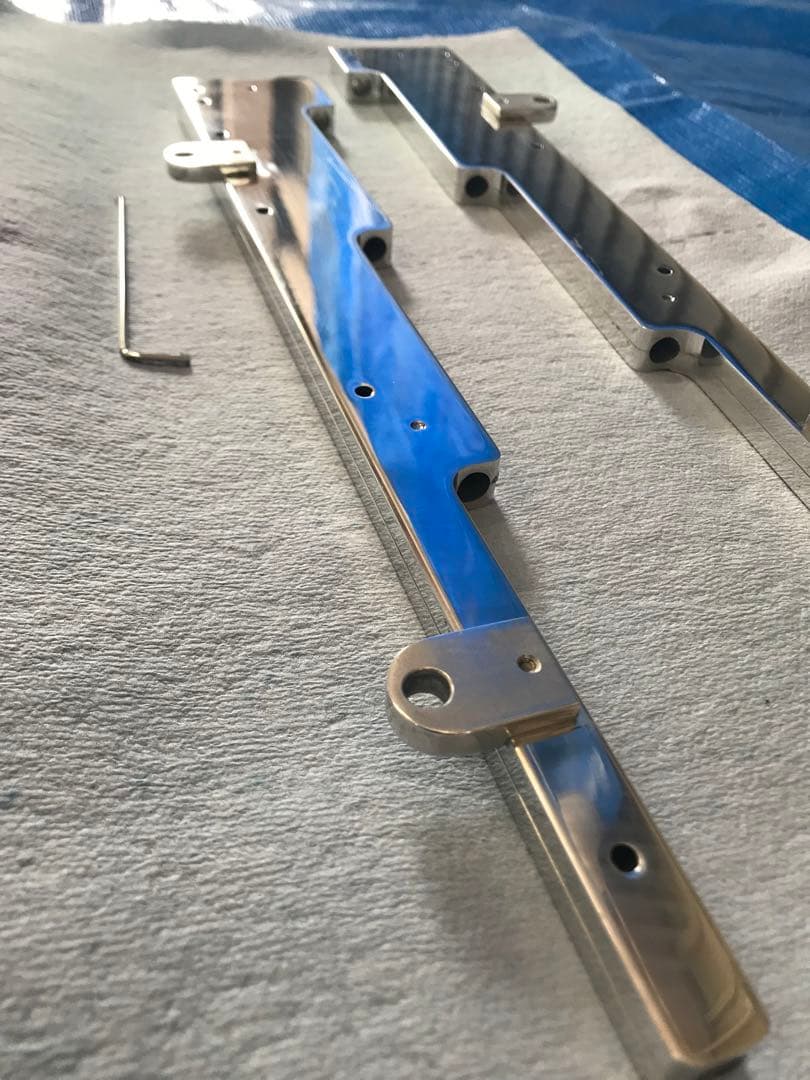 早い物勝ちポリッシュプラグコードインパラ極美品SBC 327 350Ｅ／Ｇ