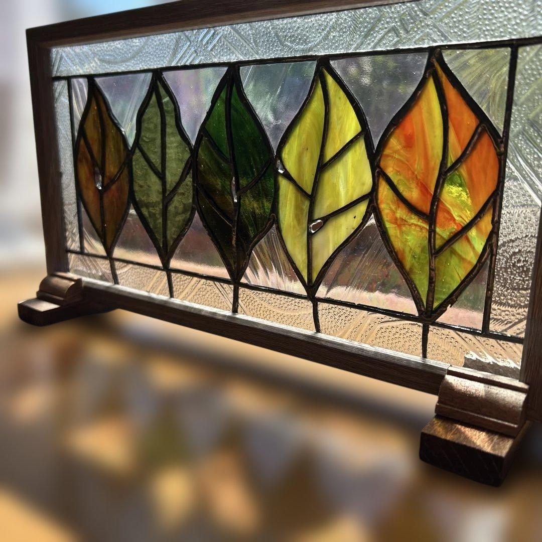 ステンドグラスパネル　葉っぱ達9