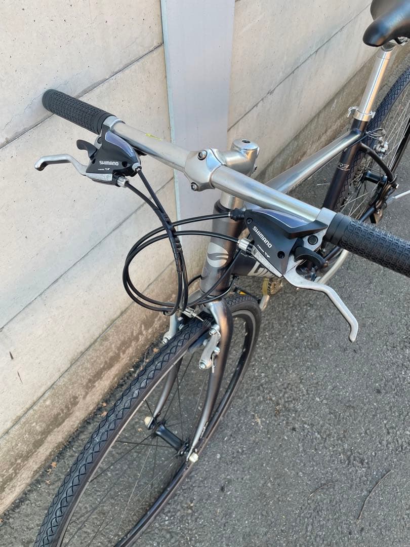 【訳あり美品】GIANT ESCAPE R3 24速　クロスバイク　CT465