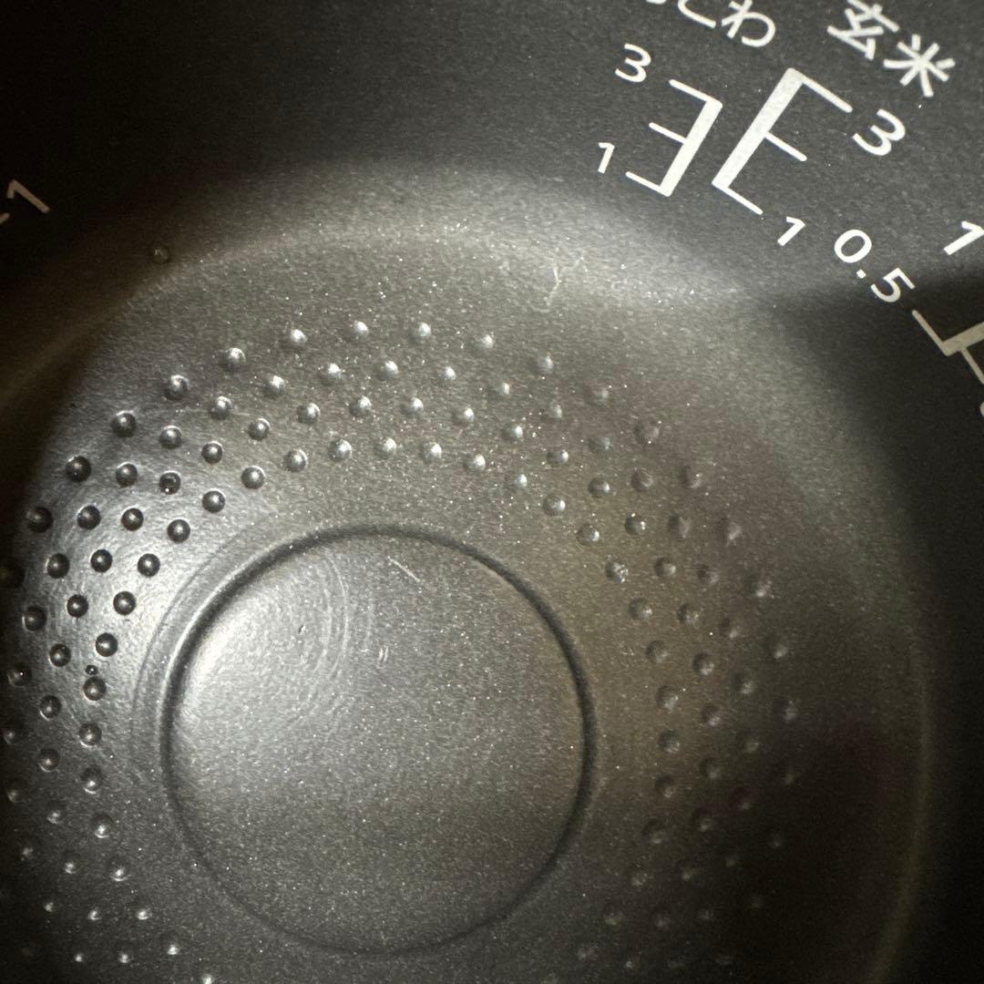 炊飯釜と中蓋　Panasonic SR-VSX108で使用の物