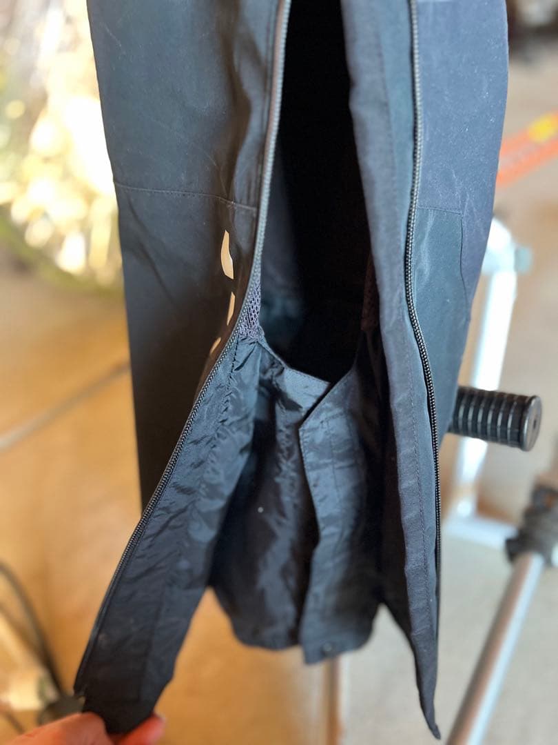 売り切り最終価格 ski-doo スノーモービルウェアセット 黒/白