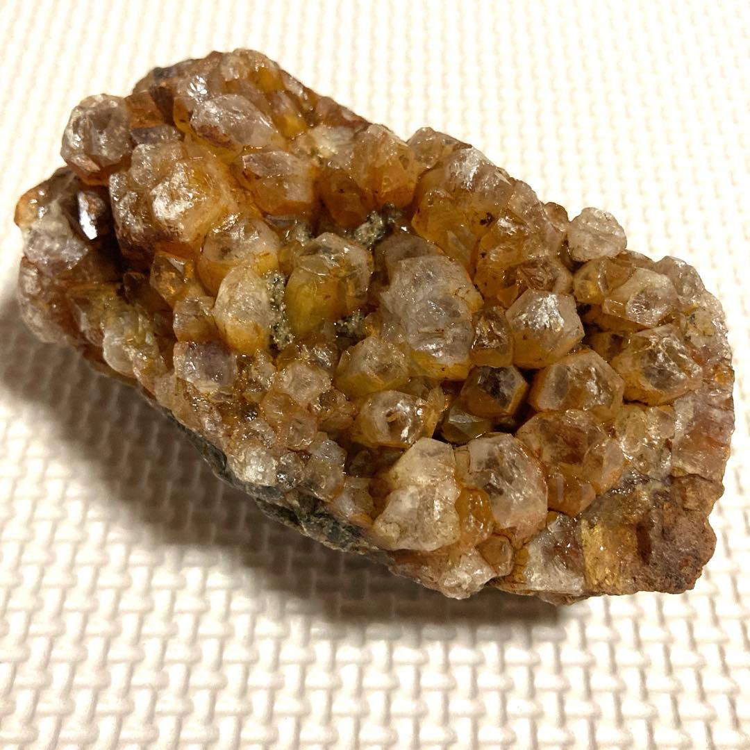 天然石　未処理　原石　石　置き物　加工用