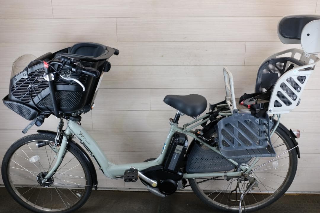 ち*ま様 ブリヂストン製　アンジェリーノ　26インチ　3段　8.1Ah充電器あり