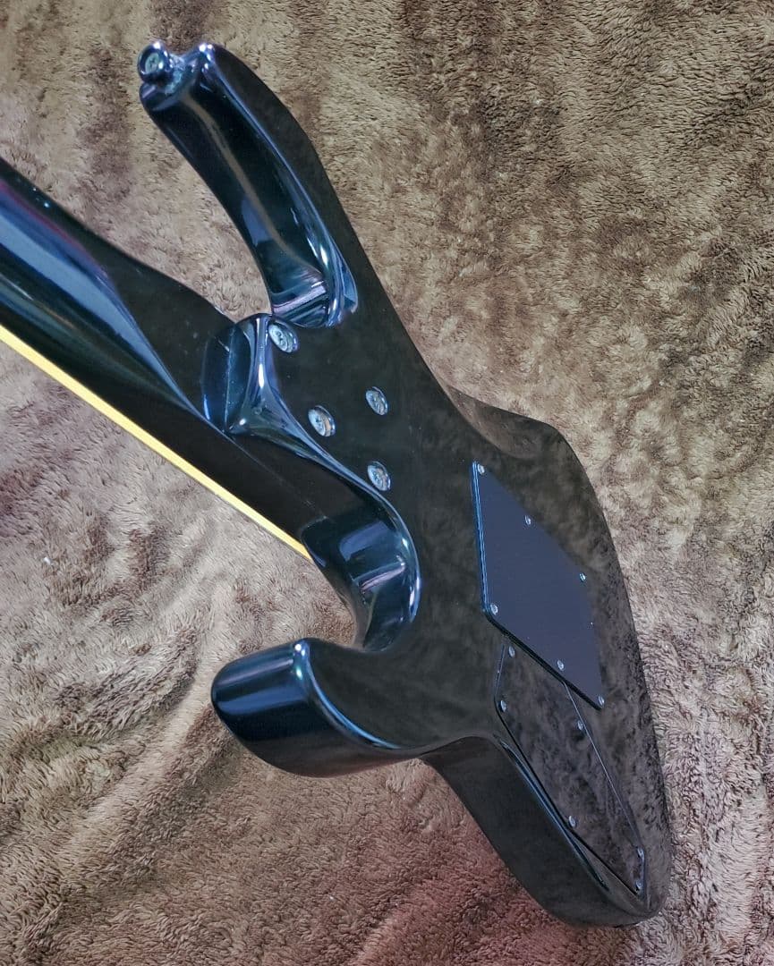 SUGIZOモデル GrassRoots G-S-58HR3 ロック式トレモロ機