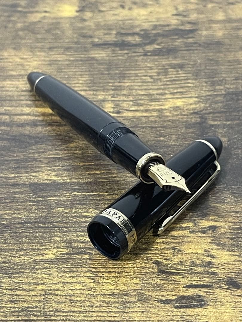 旧型ニブ　ホワイトゴールド　F プロフィット 21 セーラー　万年筆 21k