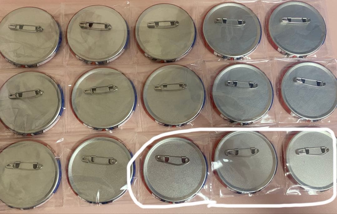 ファントムバスターズ 宍喰野虎落 缶バッジ30個セット