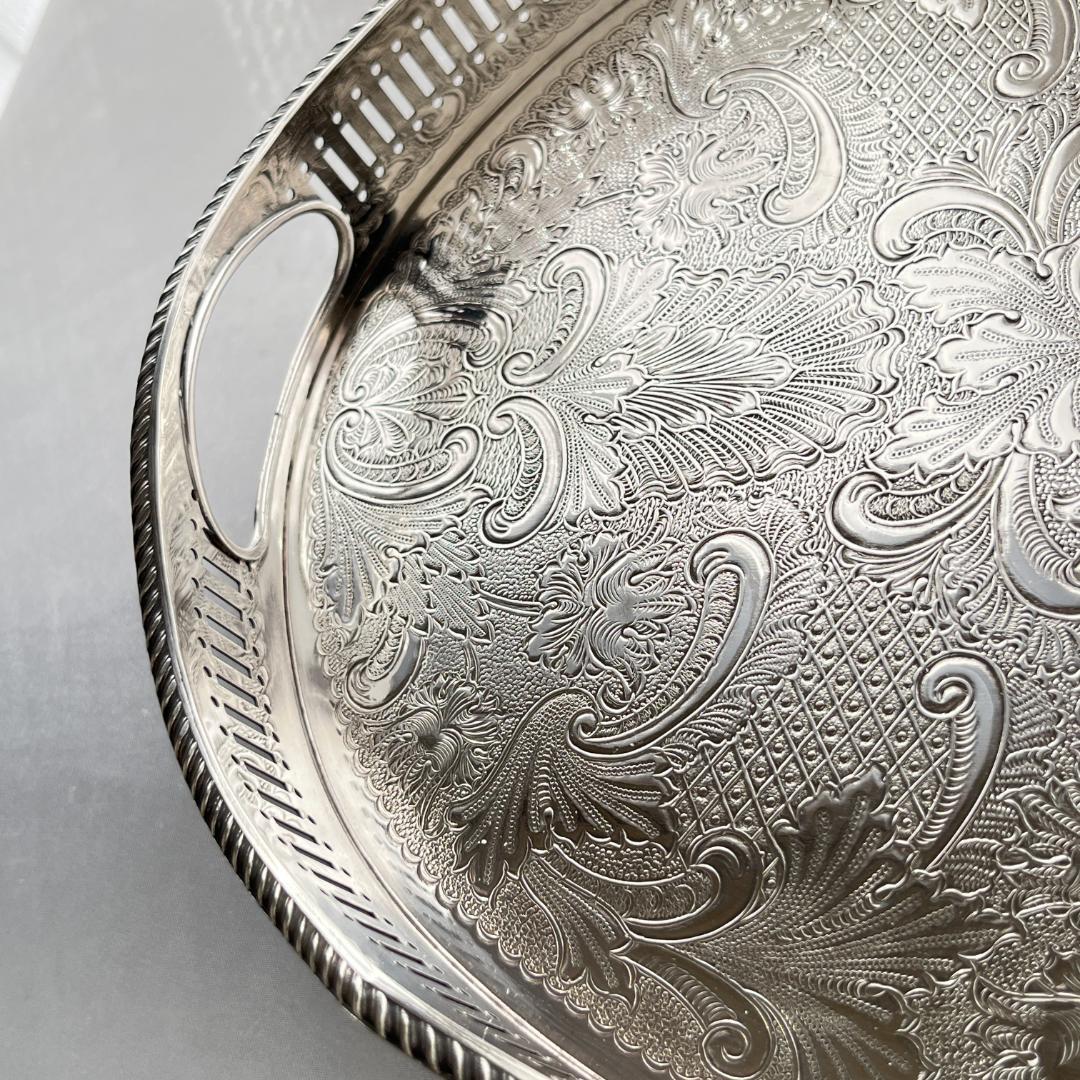 【英国】 ギャラリートレー オーバル型 41cm 装飾フット