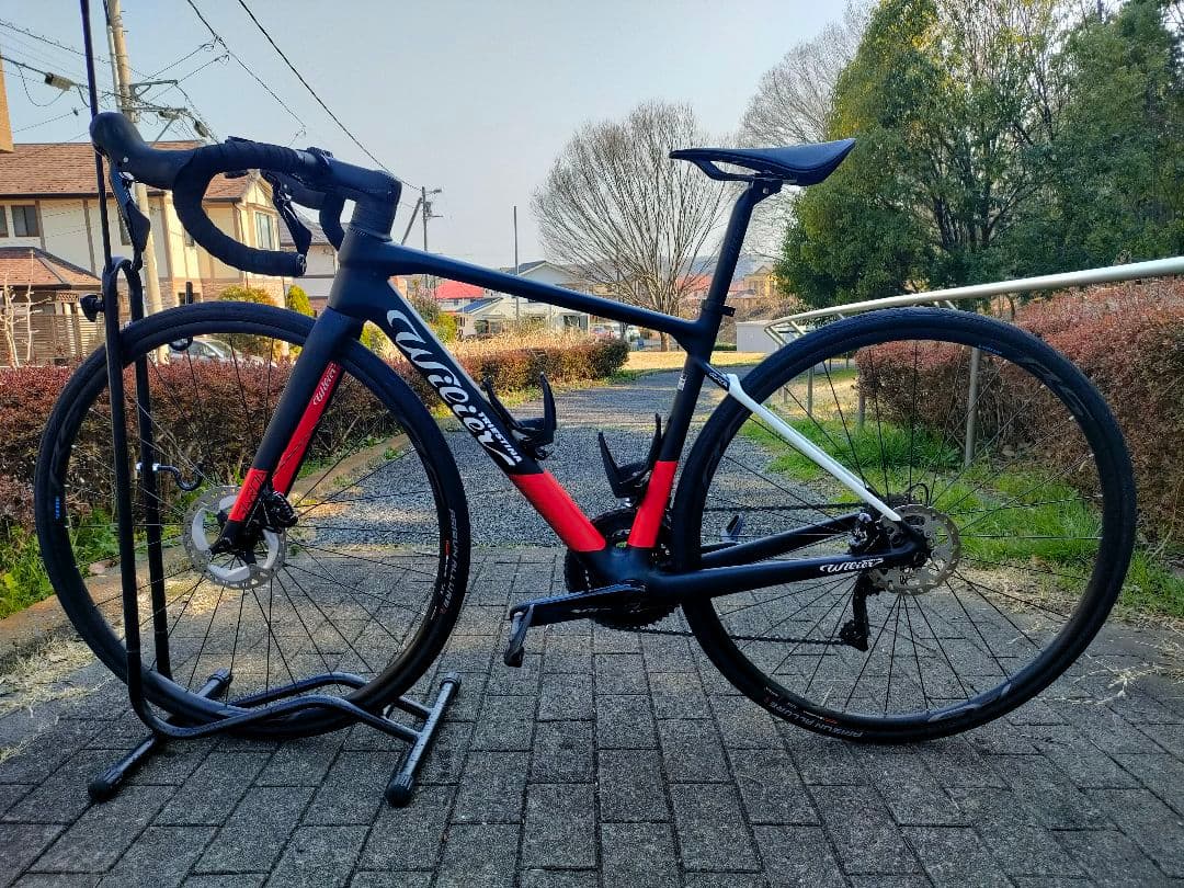 ウィリエール　ガルダdisc　完成車　ロードバイク　カーボンロード