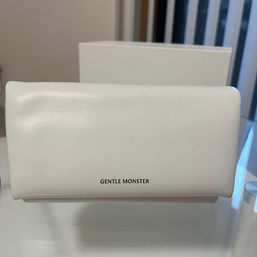 小物 GENTLE MONSTER New Born01