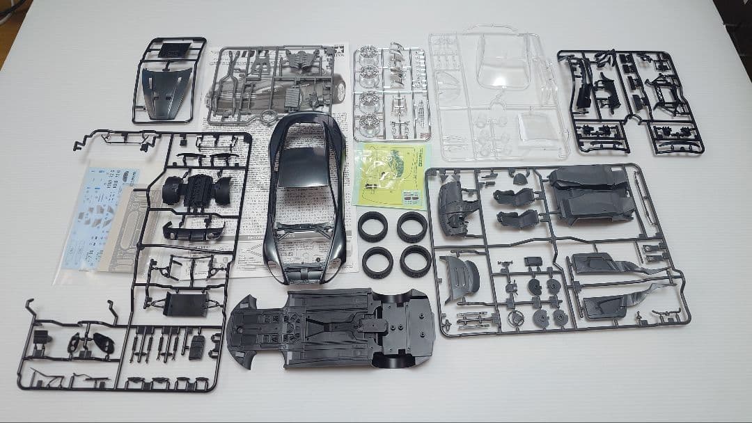 i*r様 タミヤ Aston Martin DBS 1/24 （ジャンク扱い）