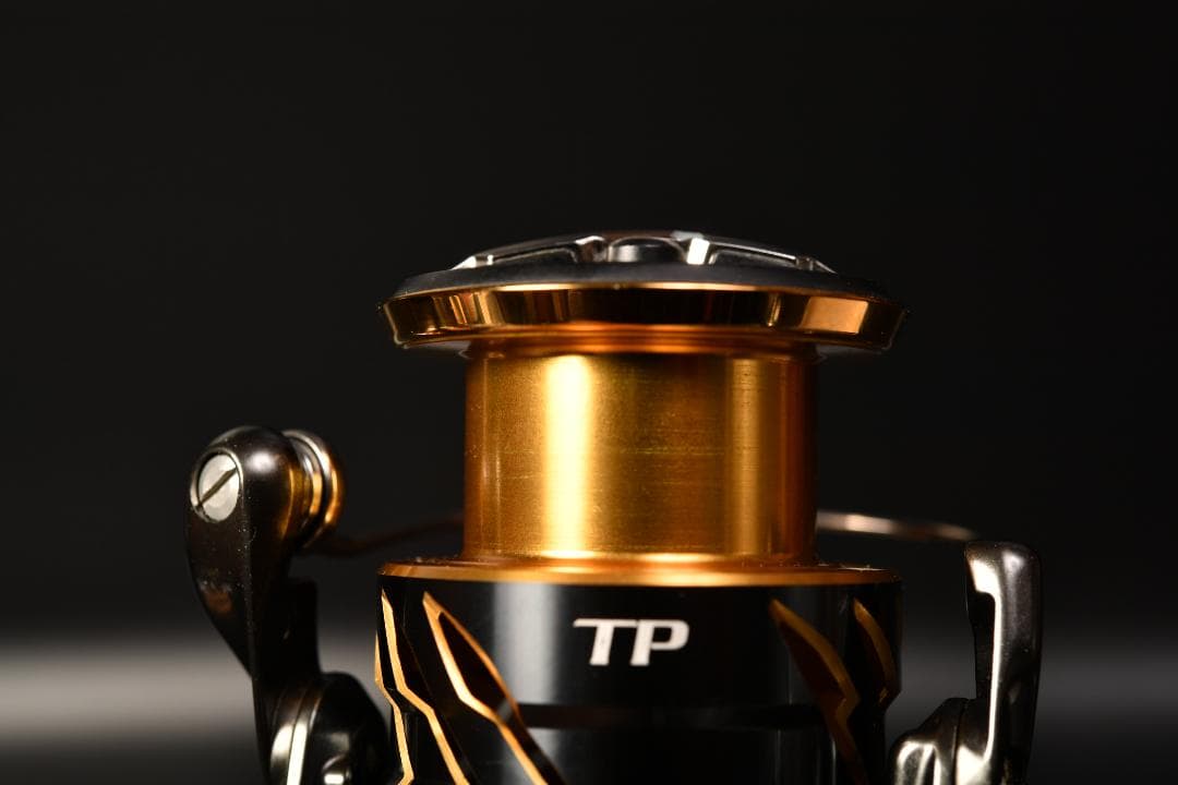 シマノ 20ツインパワー C3000XG　中古