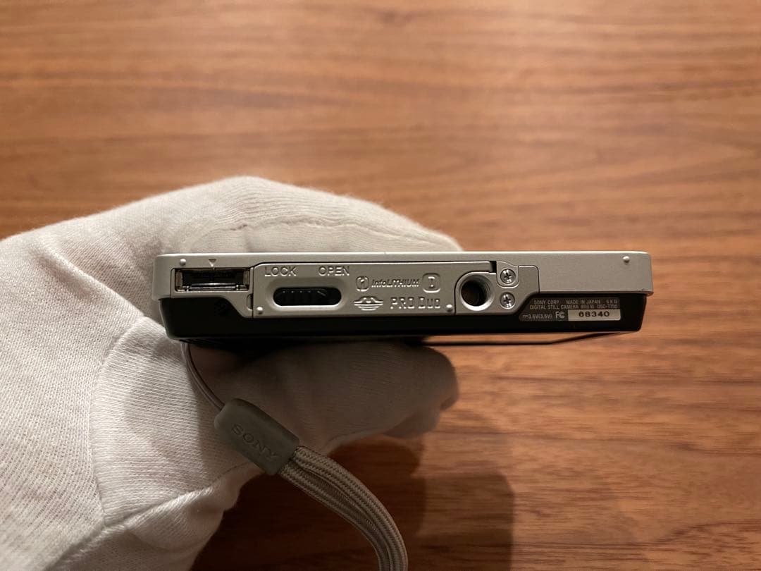 SONY Cyber-shot DSC-T700 コンパクトデジタルカメラ