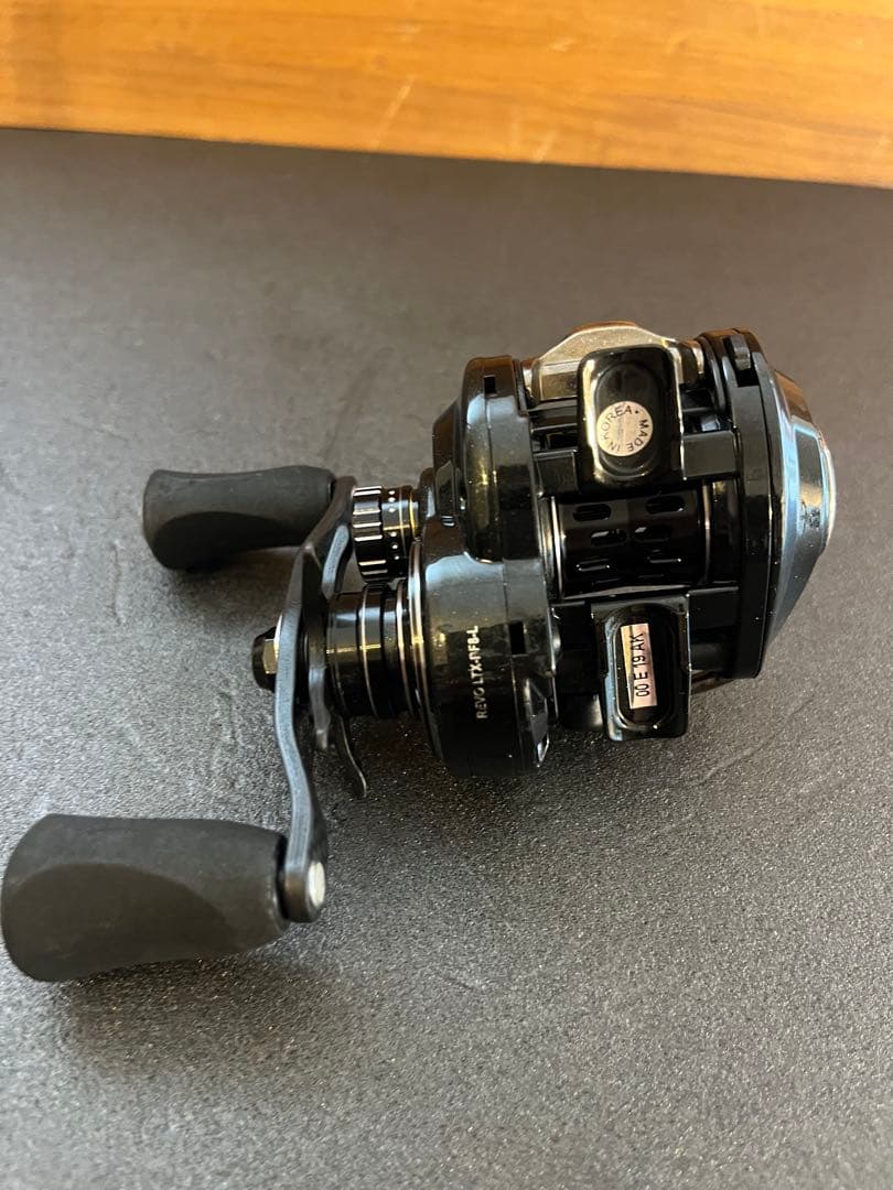 Abu Garcia REVO LTX-BF8 ベイトリール
