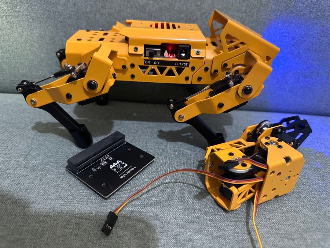 二足歩行ロボット 組立済み／通電・簡易動作確認済み