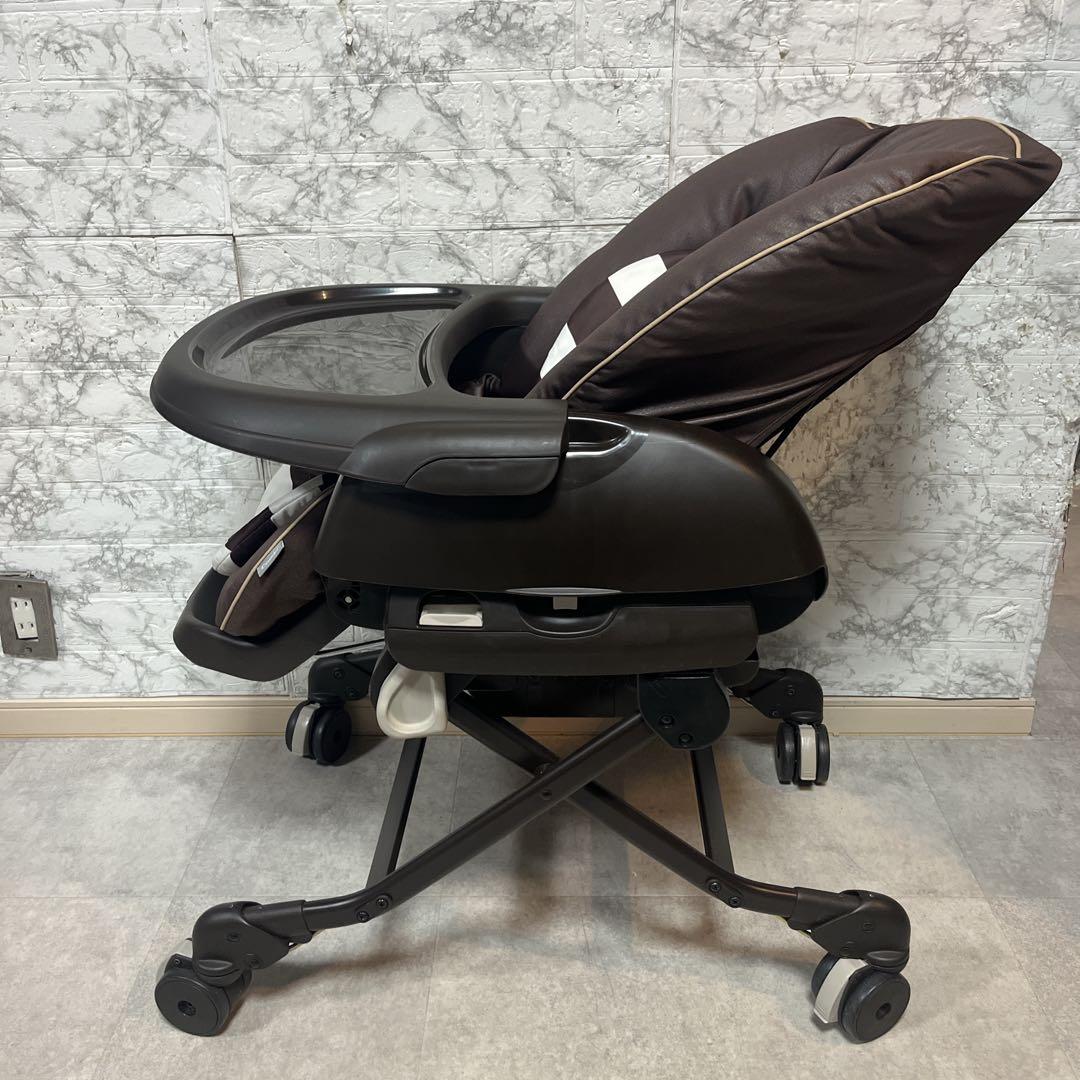 【美品】コンビ ネムリラ 4キャス AT オートスウィング ハイローチェア