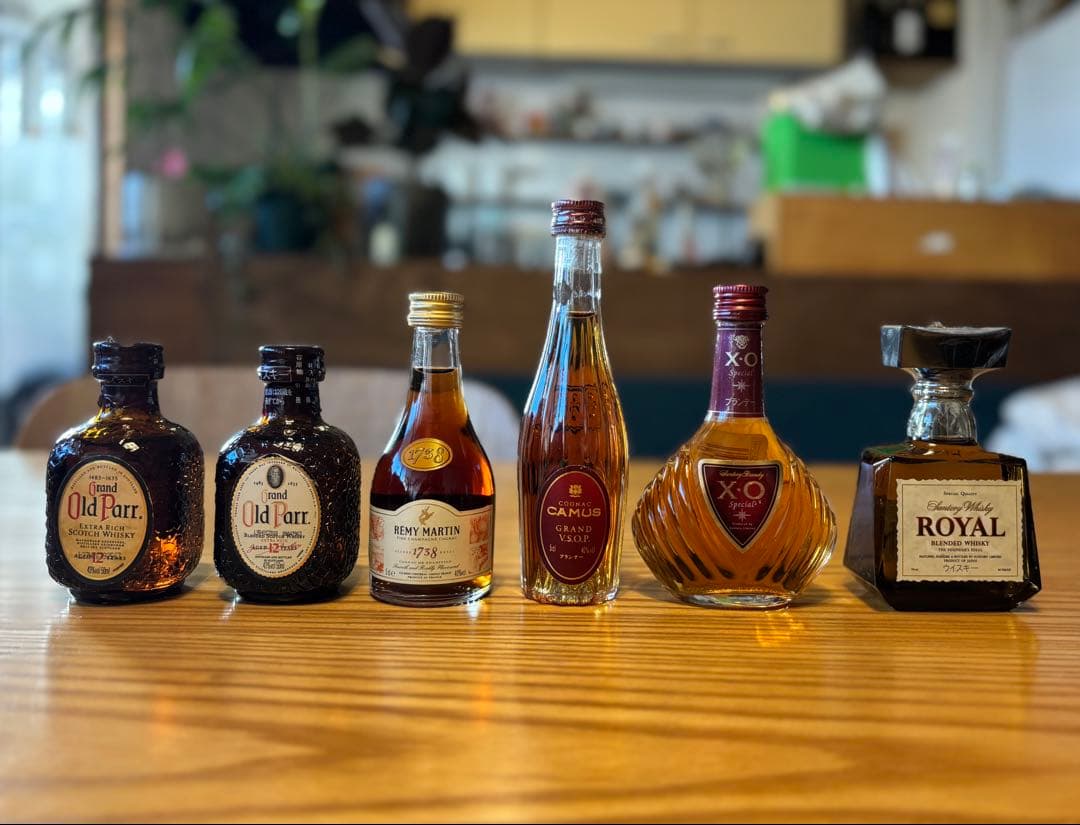 洋酒 ミニボトル まとめ売り 11本セット 古酒 未開栓 コレクション