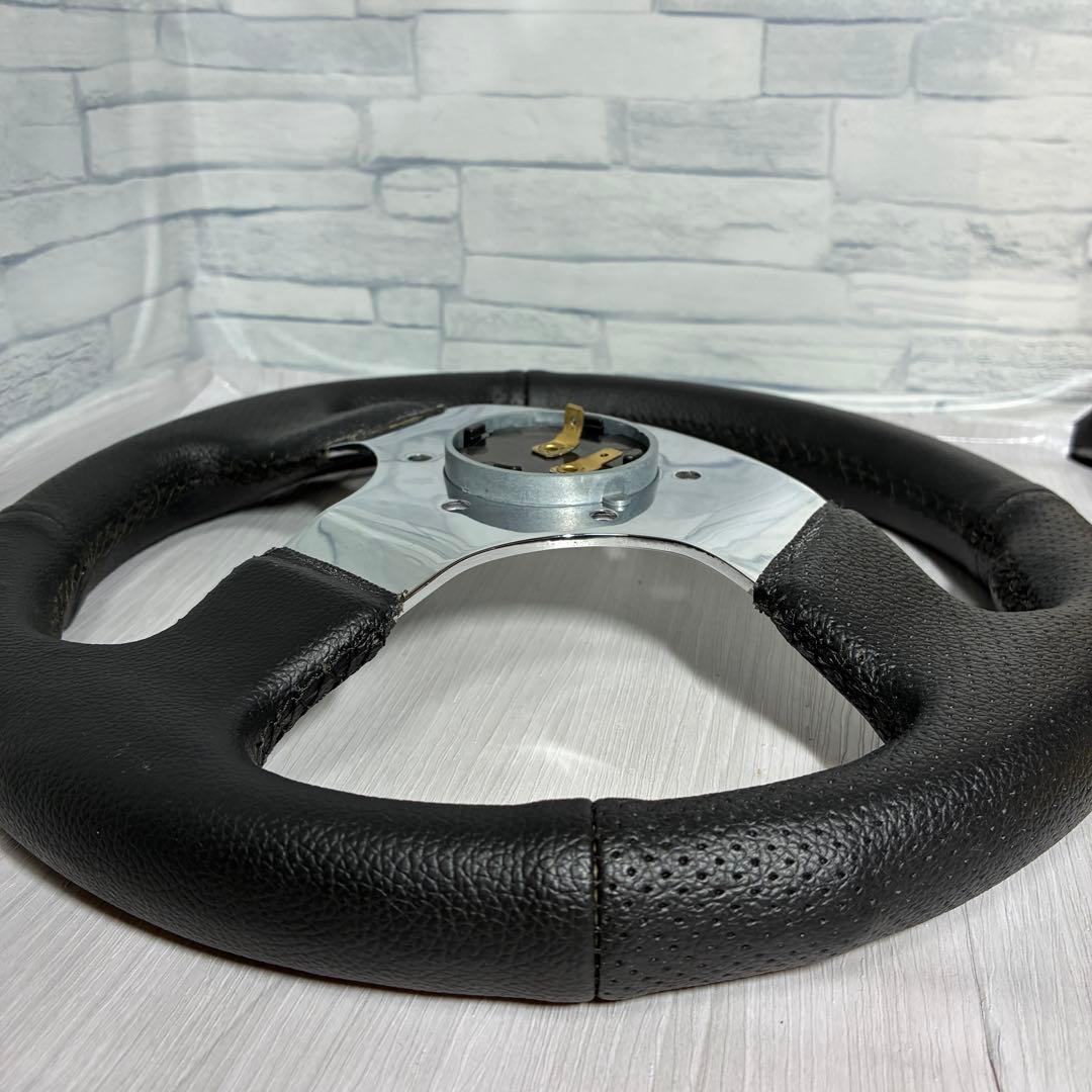 【美品】Braith ブレイス　レザー　ハンドル　ステアリング