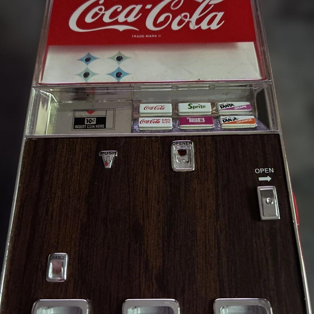 コカコーラ　自動販売機型ミュージック貯金箱