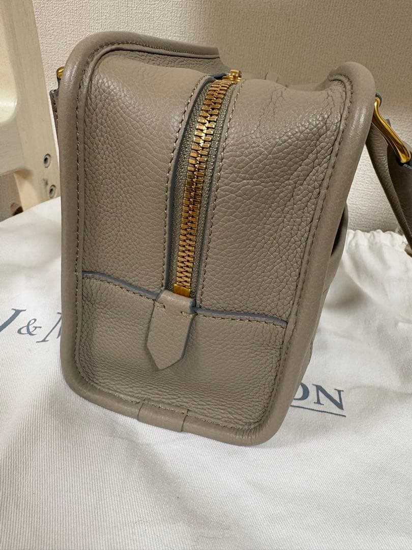 ★J&M DAVIDSON★MIA CUBE MINI ハンドバッグ