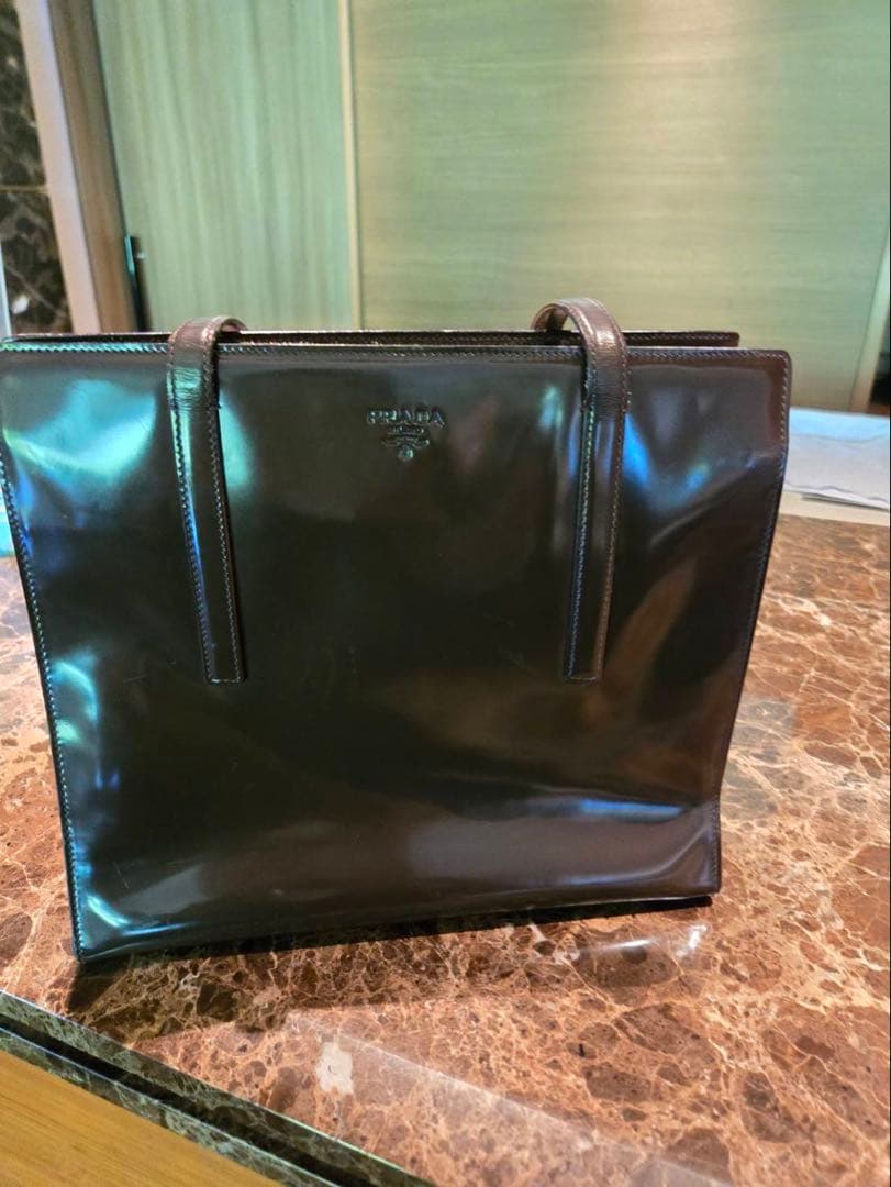 PRADA ブラウンレザートートバッグ