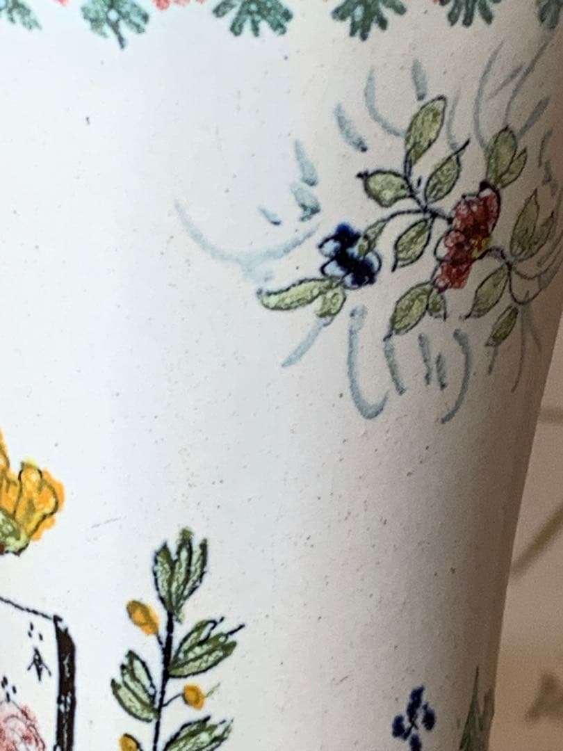 フランス製　アンティーク　上手に細かく描かれたコンカルノー街の絵が素敵な花瓶！