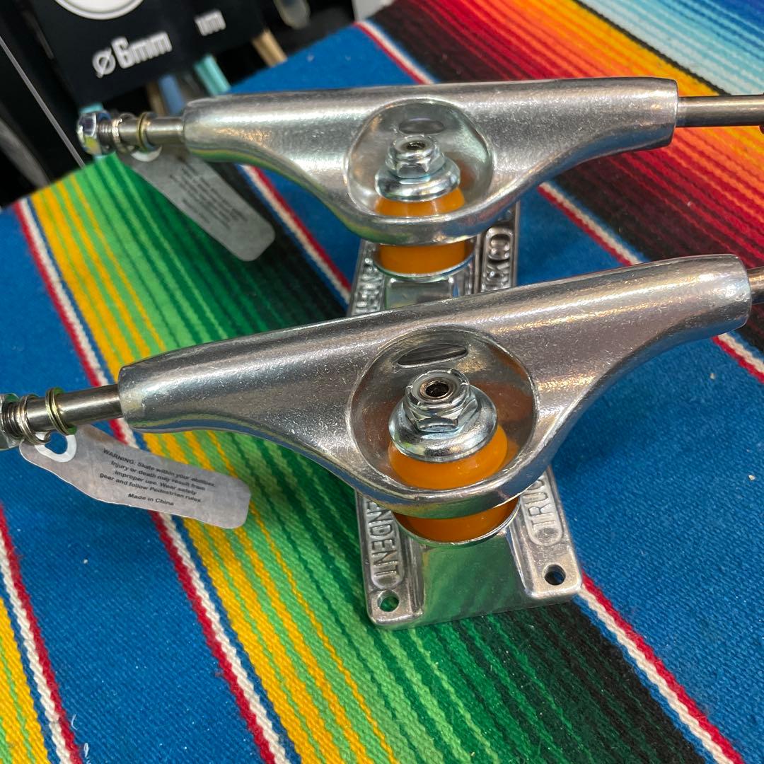 independent スケートボードトラック チタン　139