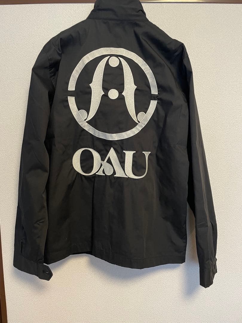 OAU ロゴ刺繍ブルゾン