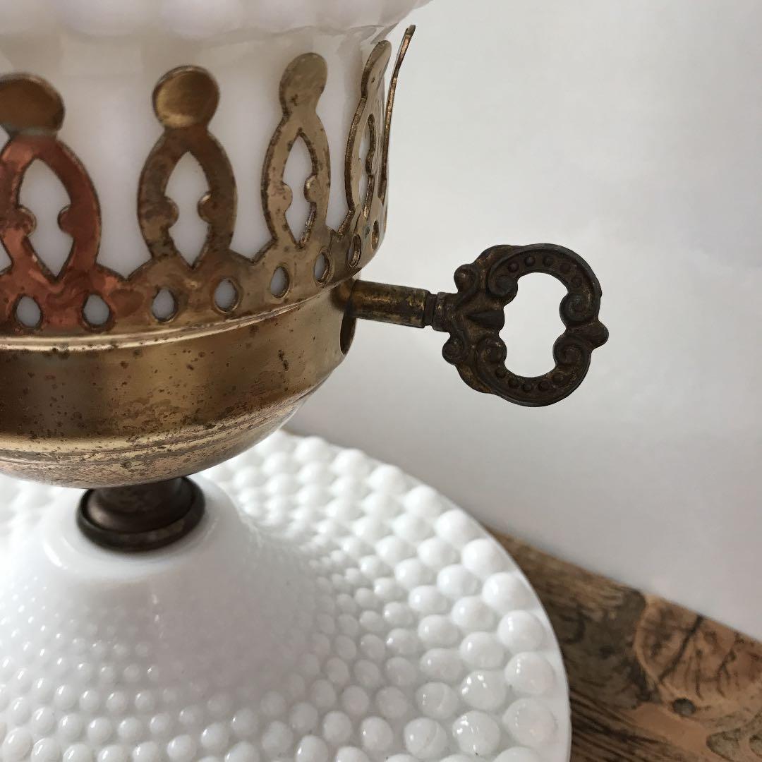 アンティーク♡ミルクガラスランプ　鍵スイッチ