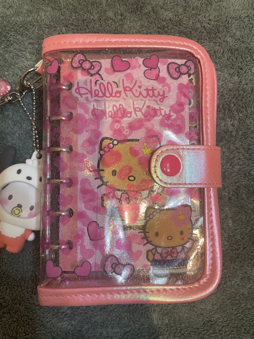 【コギャルキティシール帳　バインダー付き】サンリオ　ズートピア　シール帳ランダム