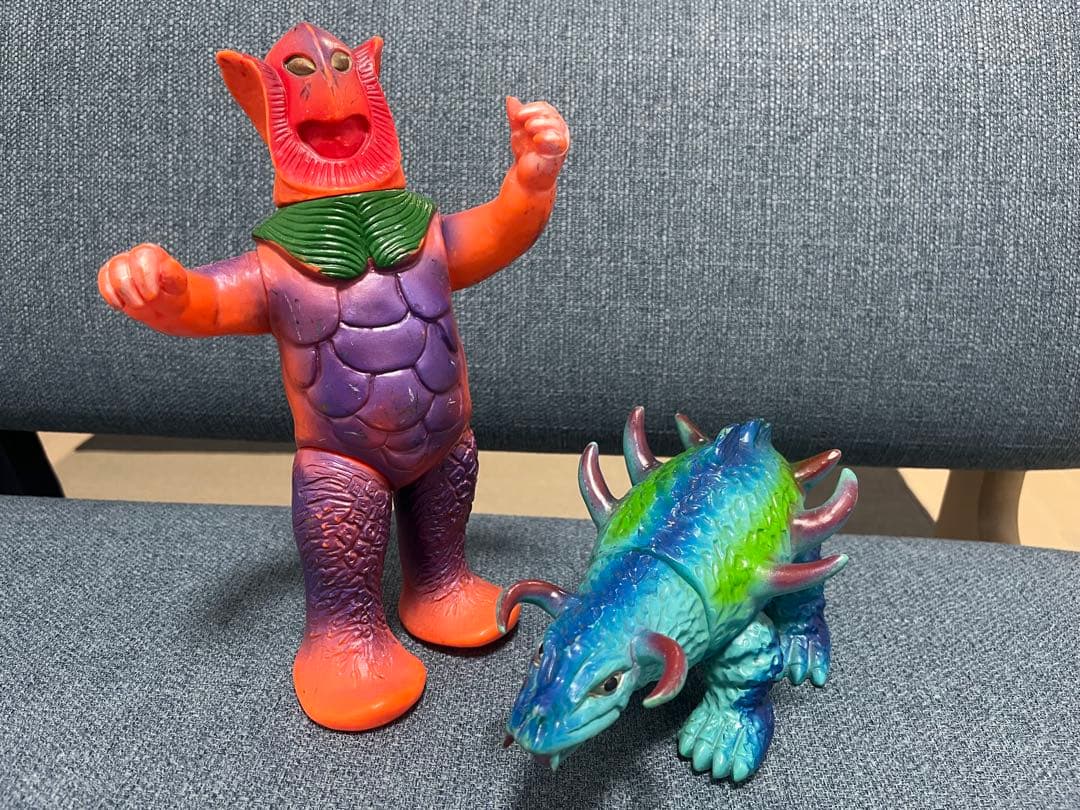 マルサン フラン星人 ブルマァク マグネドン ソフビ パチ怪獣　2体