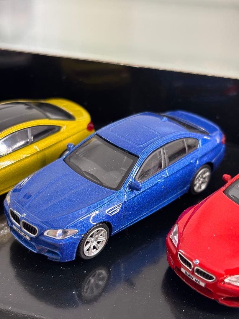 ミニカー  M CAR COLLECTION 1er M4 M5 M6 1/64
