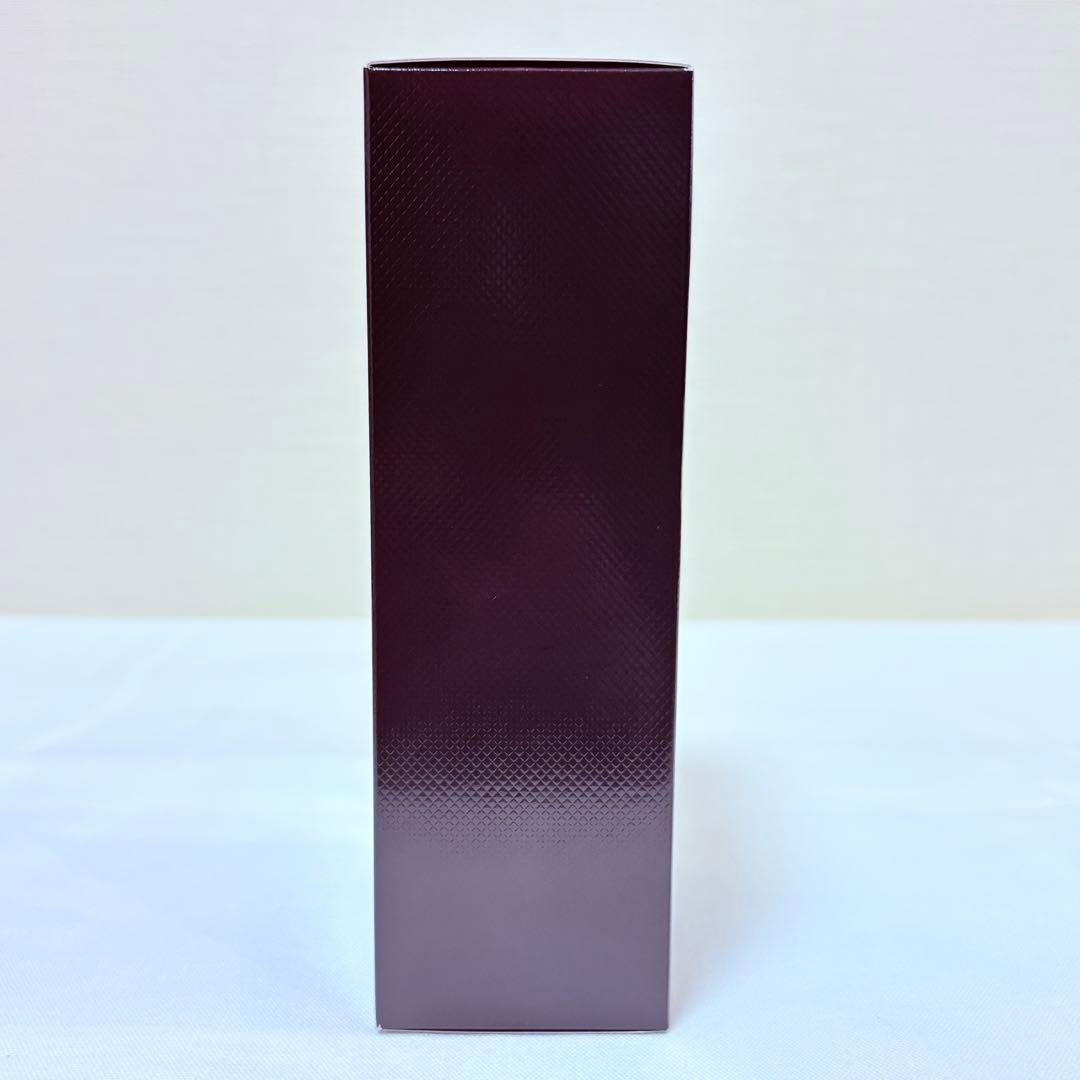 新品未使用　トムフォード　ウードウッド　シャワージェル　ボディソープ　250ml