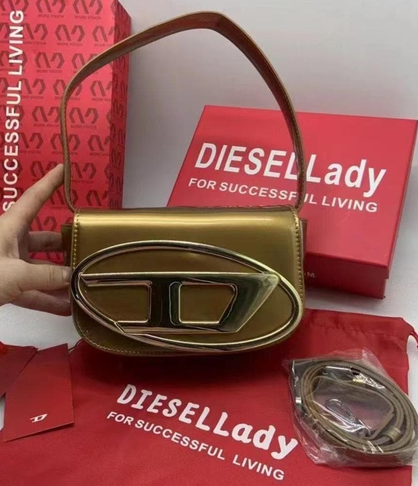 【美品】Dieselショルダーバッグ** 20*7*13cm**