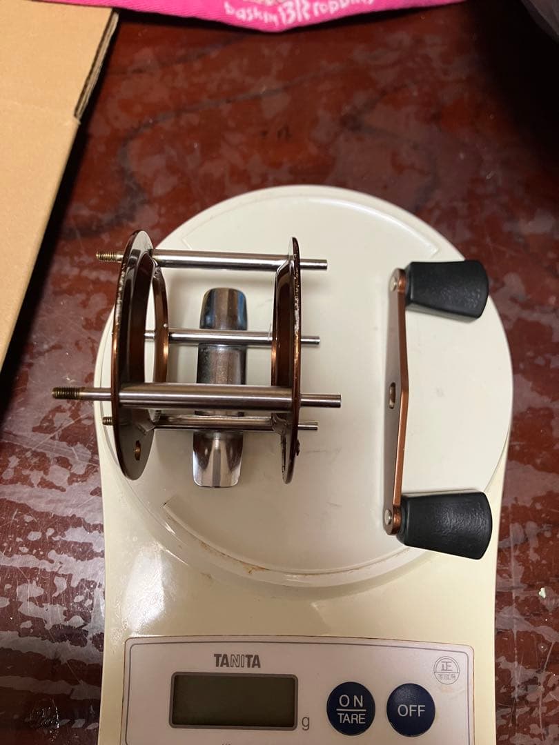 ABU アンバサダー4000D フレーム　ハンドル　アンバサダー5000c