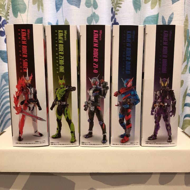 一番くじ　フィギュアーツ　仮面ライダー　滅　ゼロワン　ビルド　フルコンプリート