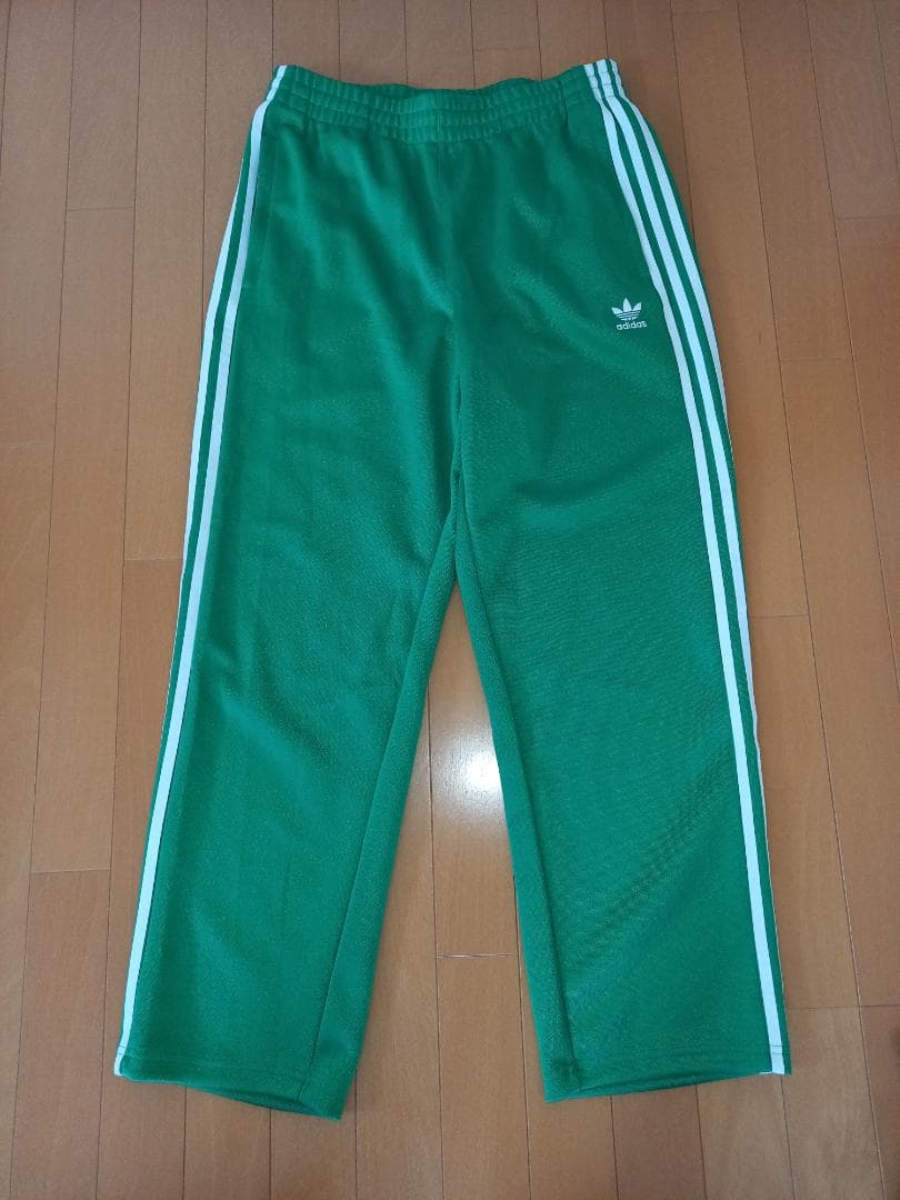 ADICOLOR CLASSICS　SST TT TRACK トラックパンツ