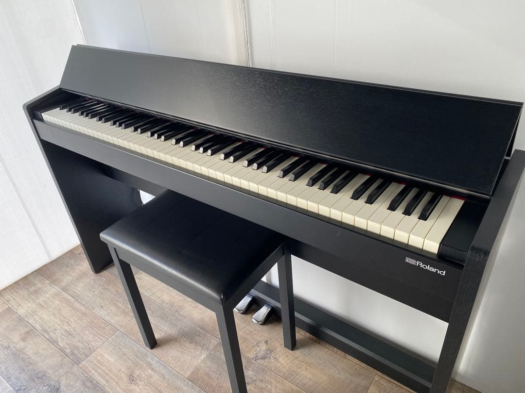 Roland 電子ピアノ【F-140R / F-140】スタイリッシュタイプ！