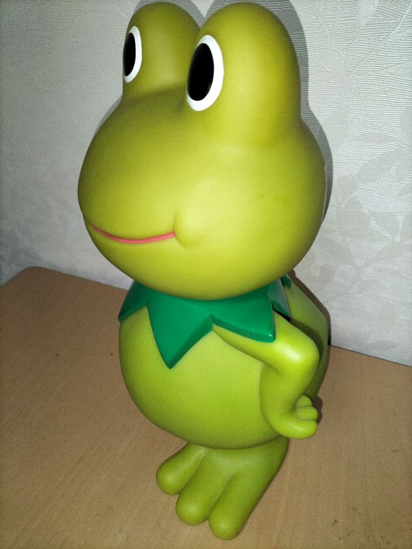 ガーコ　ケロタン　巨大貯金箱