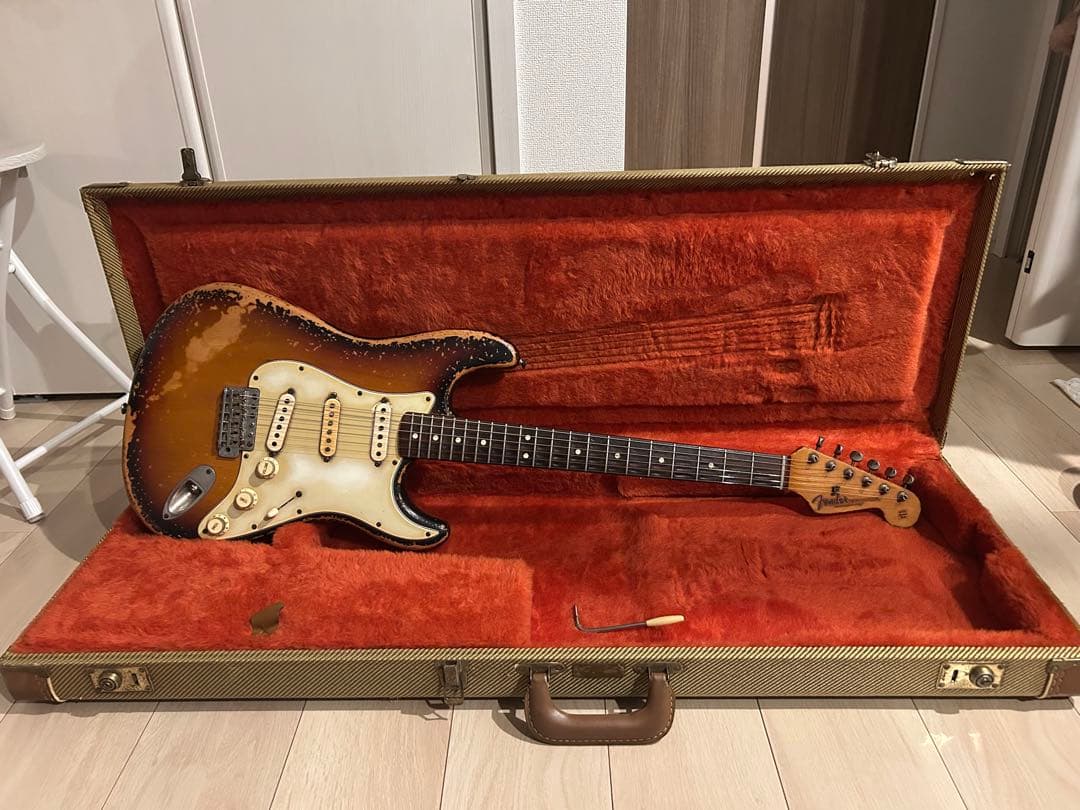 ギター Fender American Vintage Stratocaster