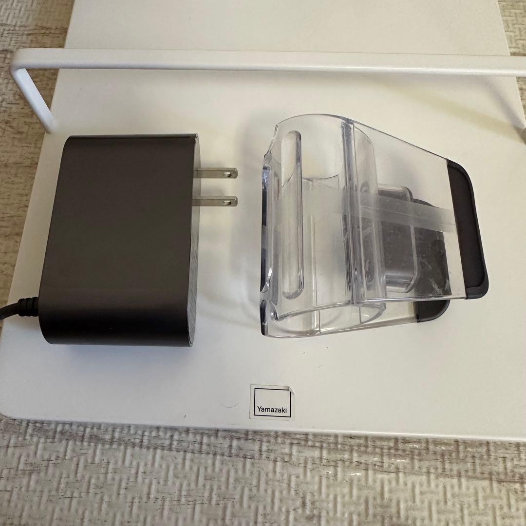 ⑳ dyson ダイソン デジタルスリム フラフィ 掃除機 SV18 スタンド