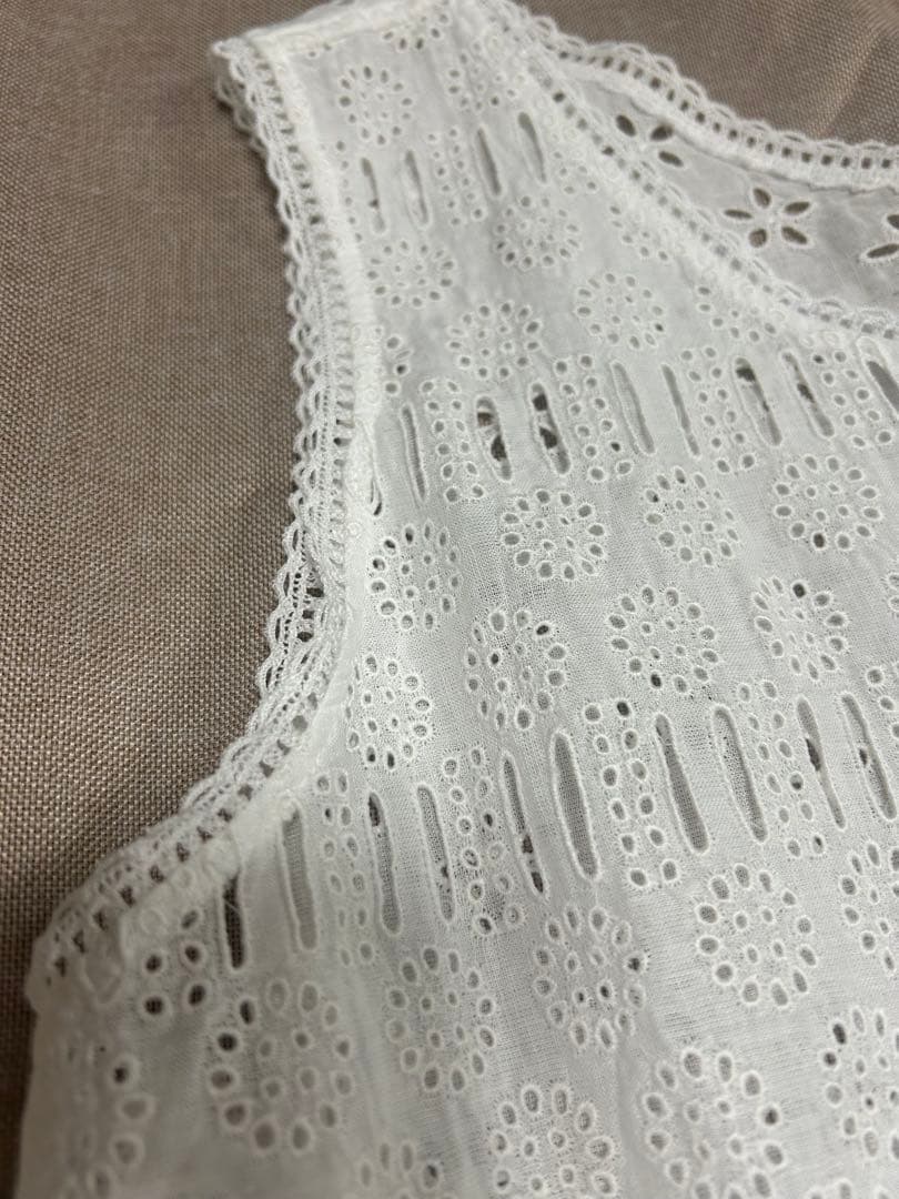 45R フォーティファイブアール　　 度甘平のカットワークキャミソール