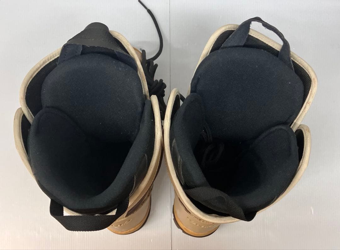 【IGNIO/イグニオ】スノーボードブーツ　編み上げブーツ　27.0〜27.5㎝