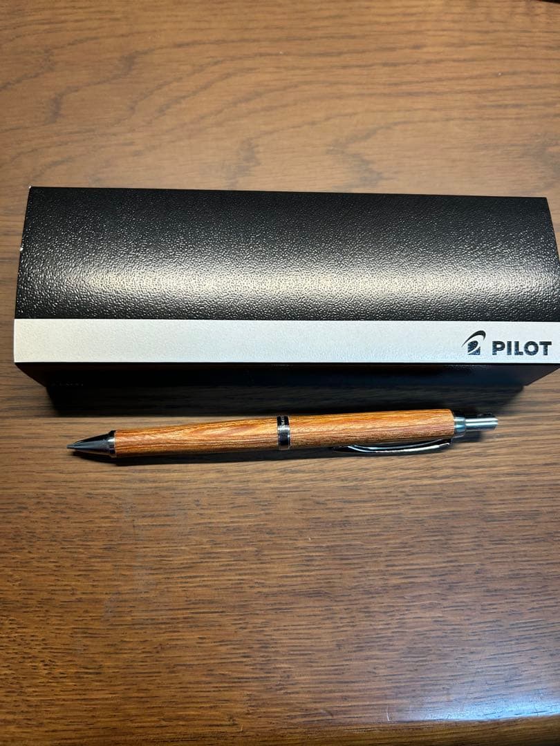 シャーペン、ボールペン、多機能ペンまとめ売り