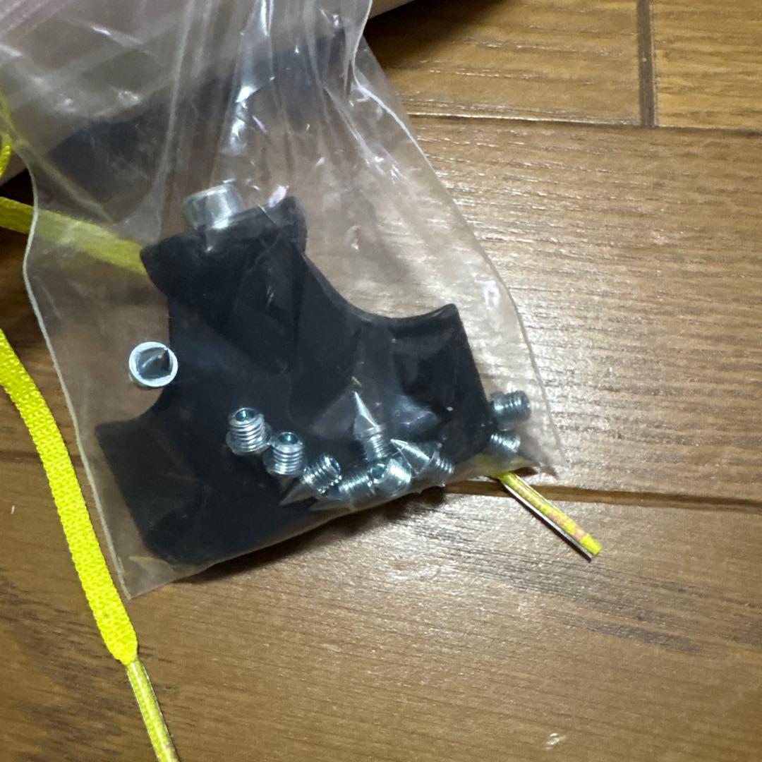 オン クラウドスパイク アンプリウス2 26.5センチ